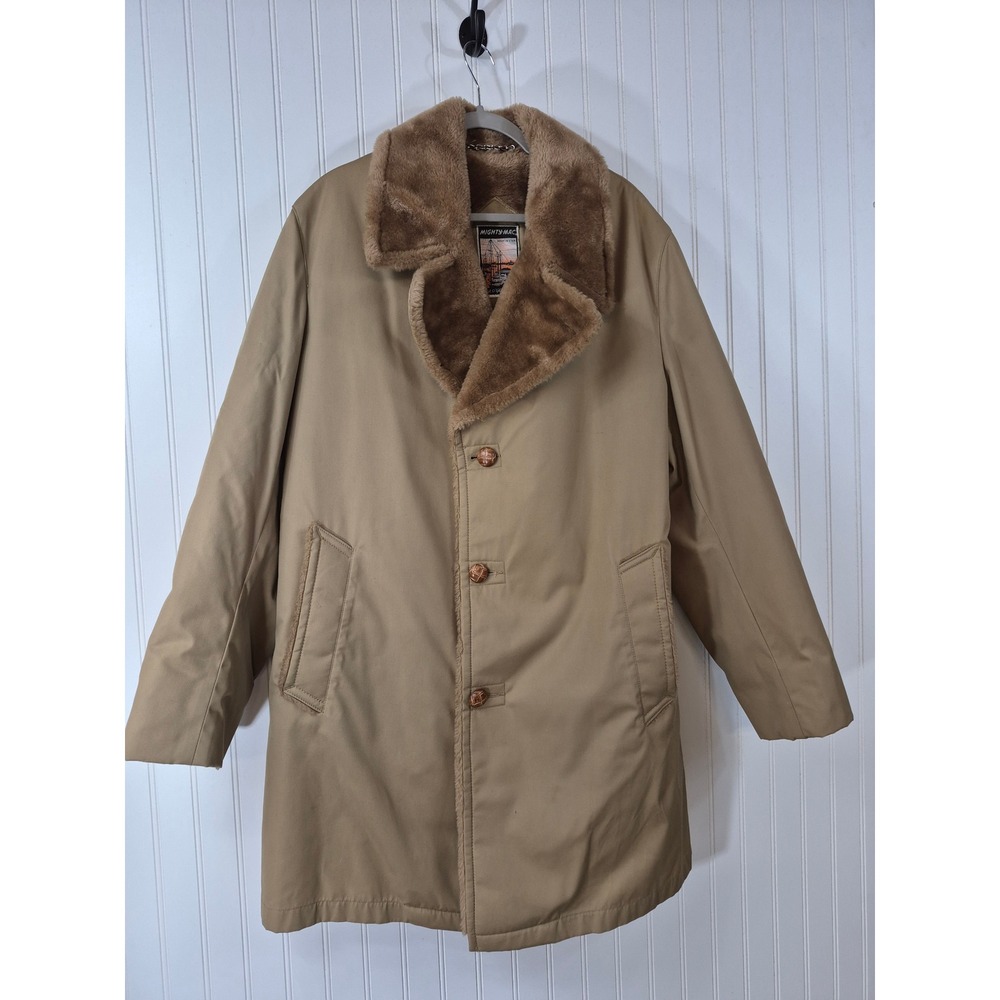 Vintage Mighty-Mac Out O Gloucester Men Tan Faux Fur Trim Car Coat USA 46-48R